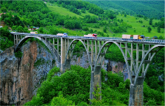 Острог + каньоны Черногории в один день. 